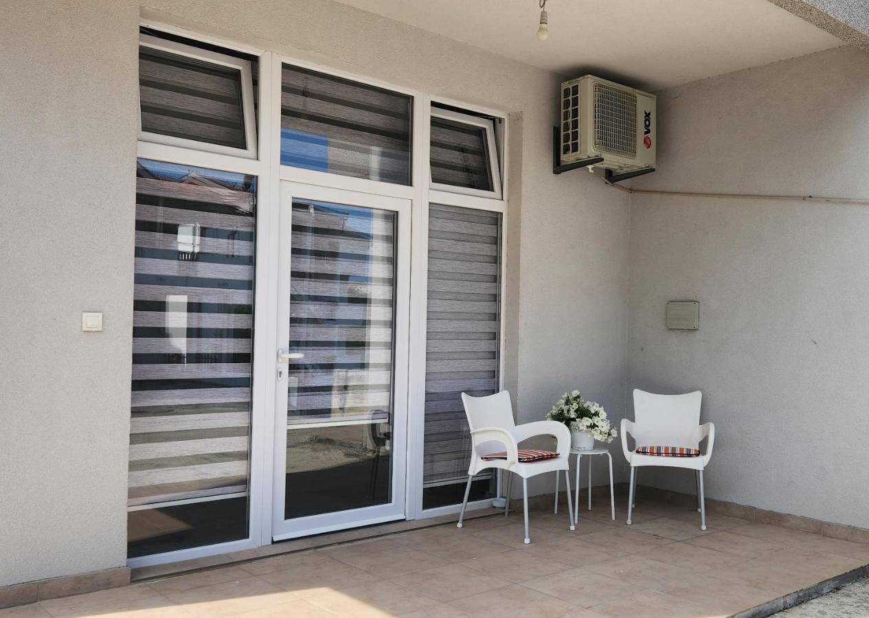 Appartement Maria à Igalo Extérieur photo